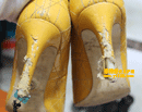 黄色鞋跟补伤补色对比图