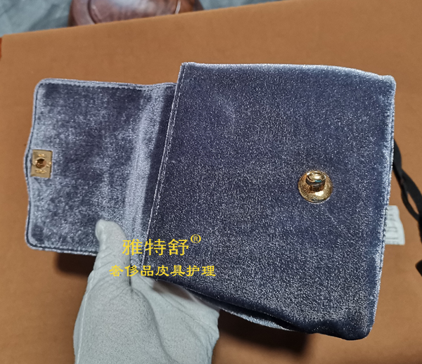 ���ζ�CHANEL�ϻ�ɫ��˿�޸ĺ�ɫ