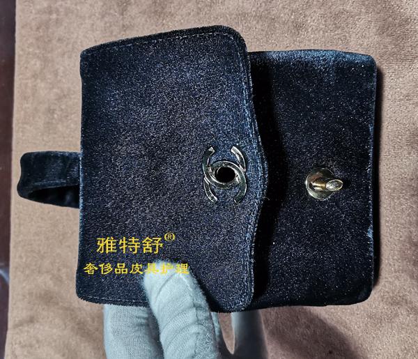 ���ζ�CHANEL�ϻ�ɫ��˿�޸ĺ�ɫ